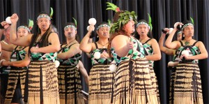 kapahaka